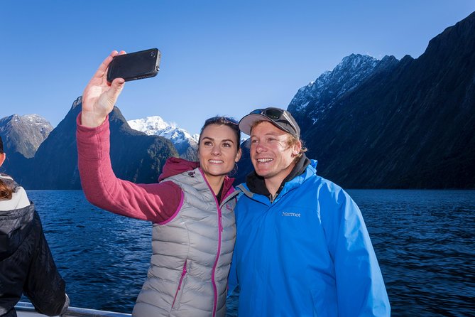 2-Hour Milford Sound Scenic Cruise - Wildlife: what you might see