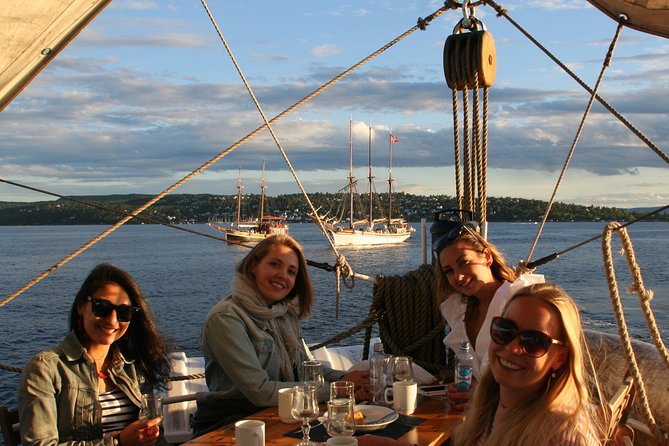 2-Hour Oslo Fjord Sightseeing Cruise by Sailing Ship - Islands, cabins, and the quieter side of Oslo