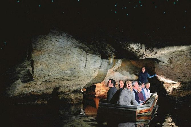 3 Day Doubtful Sound Overnight Cruise and Glowworm Tour from Queenstown - Day two: from Te Anau to remote Doubtful Sound