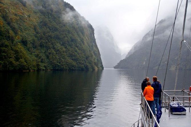 3 Day Doubtful Sound Overnight Cruise and Glowworm Tour from Queenstown - Who will enjoy this three-day route?