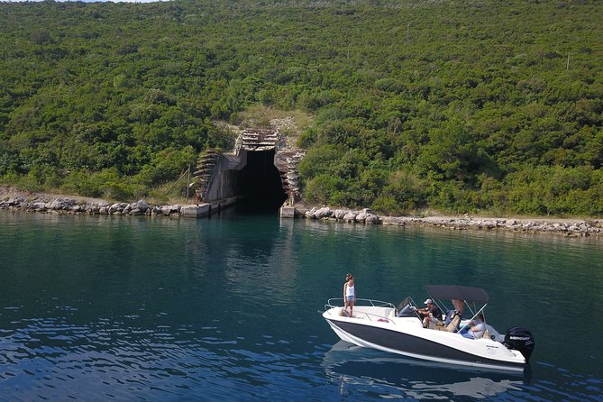 3h-Private Bout: Kotor bay and Blue Cave attraction (Free Drinks) - Drinks and snorkeling gear are useful inclusions