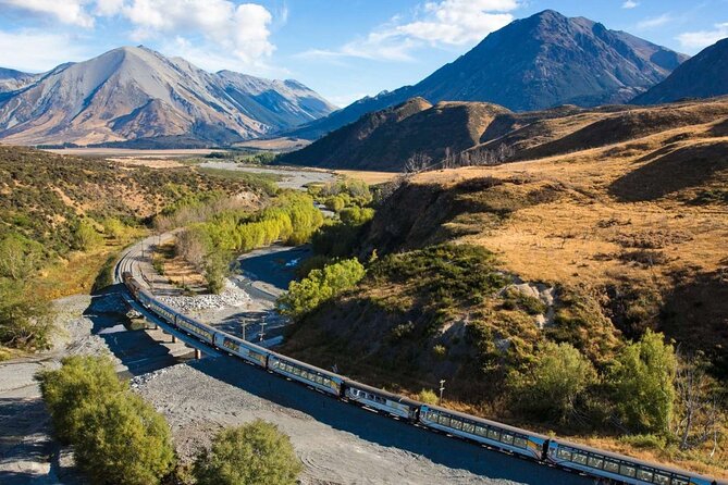4 Day Tour to Milford Sound, Mount Cook & More from Christchurch - A four-day route that covers half the South Island