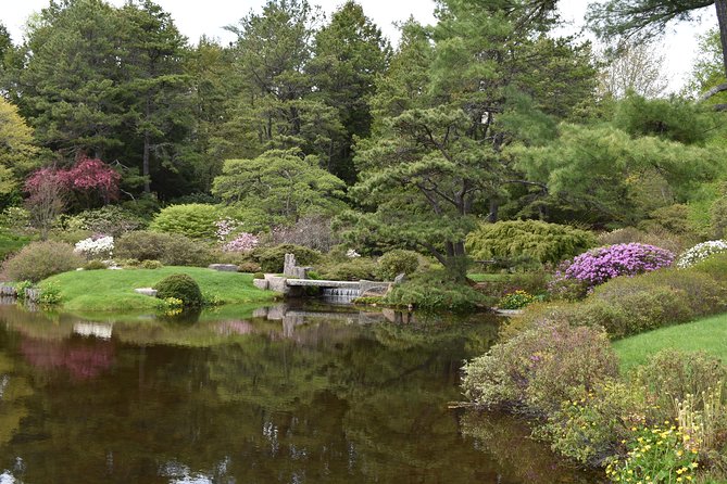 4 Hour: Elite & Exclusive Acadia with Fjord and Mansions - Sieur de Monts Spring and the Wild Gardens