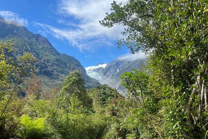6 Day Christchurch to Queenstown via Mt Cook & Milford Sound Tour - Day 2: Glaciers, reflections, and Wanaka