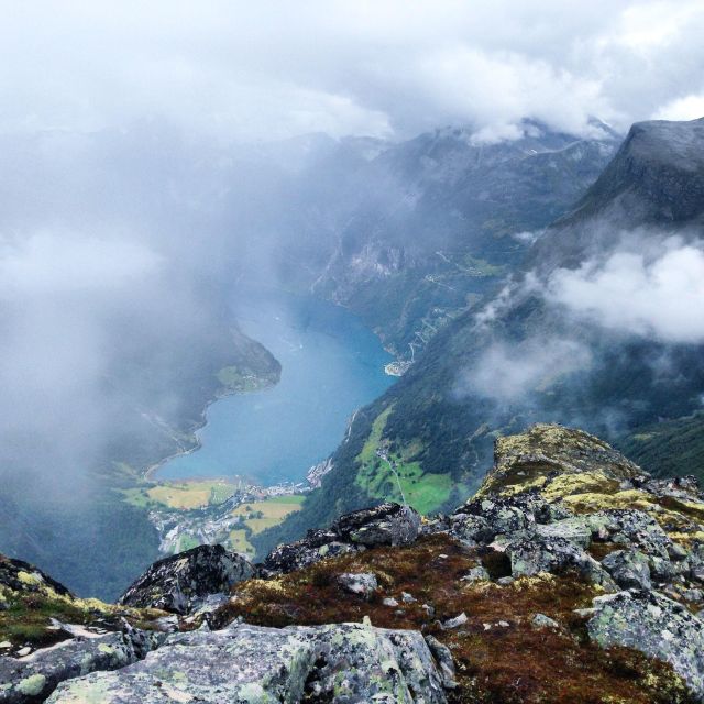 Ålesund: Geirangerfjord Scenic Cruise & Village Visit - The return passage is part of the tour