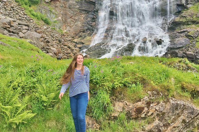 AMAZING HARDANGER FJORD: Private guided round trip from Bergen, 10 hours - Vøringsfossen, the day’s main destination