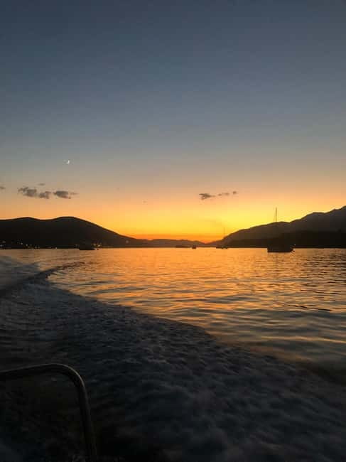 Azure Paradise: Blue Cave and Kotor Bay Boat Tour - The return ride and the feel on board