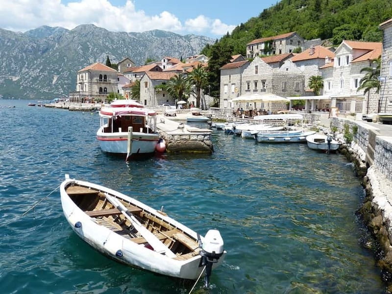 Bay of Kotor: 2-Hour Stand Up Paddle Board Tour - Starting in Muo, away from Kotor’s busiest streets