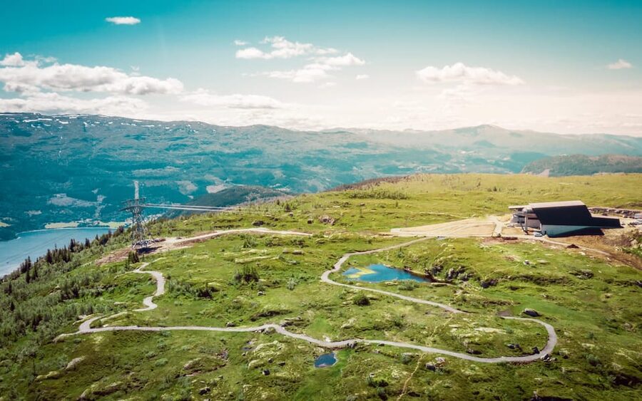 Bergen: Hardangerfjord, Voss Gondola & 3 Great Waterfalls - The ride back to Bergen