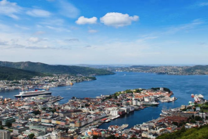 Bergen: Mostraumen Fjord Cruise - Waterfalls, spray, and a taste of the mountains