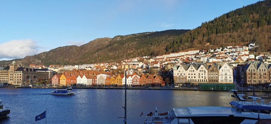 Bergen: Mostraumen Fjord Cruise, Mt Fløyen, City Sightseeing - The Mostraumen cruise through three waterways