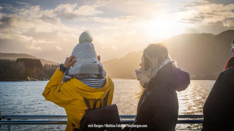 Bergen: Mostraumen Fjord Cruise - with Local Tour Guides - Bergen harbor and the first fjord views