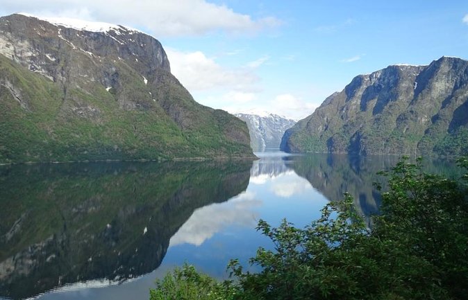 Bergen to Flam "The King of Fjords" One-Way or Round-Trip Cruise Ticket - The best views arrive near Flåm