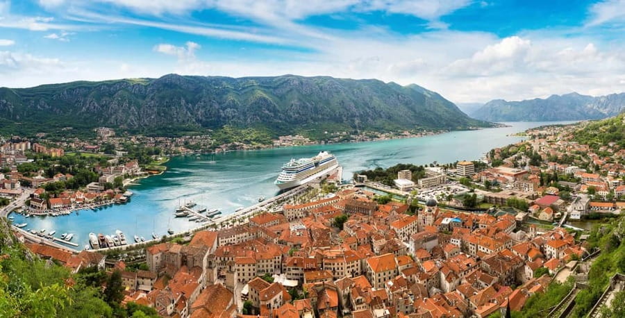 Best of Montenegro - Kotor Bay with opt island (Small Group) - The guide makes the long day easier