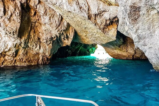 Blue Cave and Kotor Bay Luxurious Cruise Tour 3H+ - Guide commentary and the small-group advantage