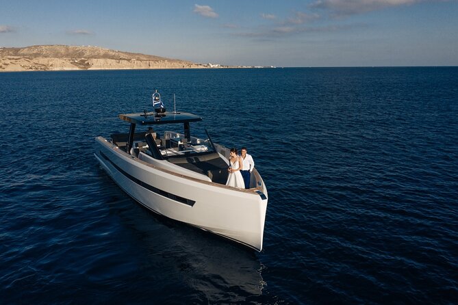 Caldera Private Cruise with Fjord 52 - Key points at a glance
