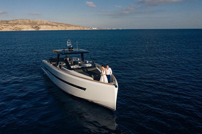 Caldera Private Cruise with Fjord 52 - What $967.44 per person really buys