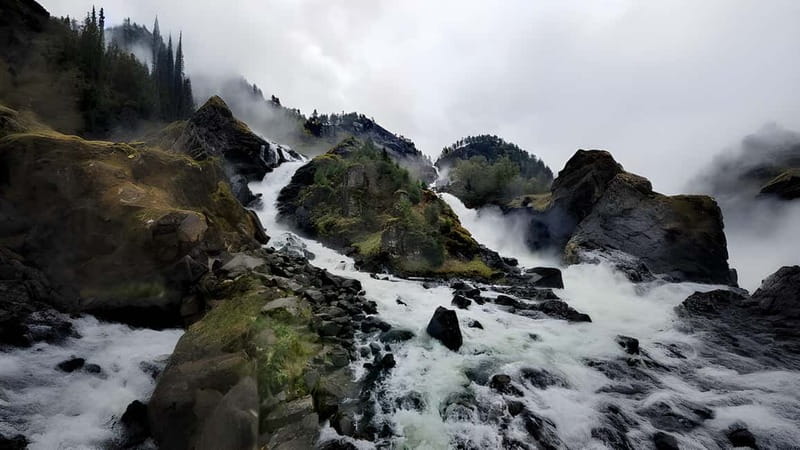 Flexible tour to Hardangerfjord vøringsfossen cruise include - The Hardangerfjord cruise or the salmon farm