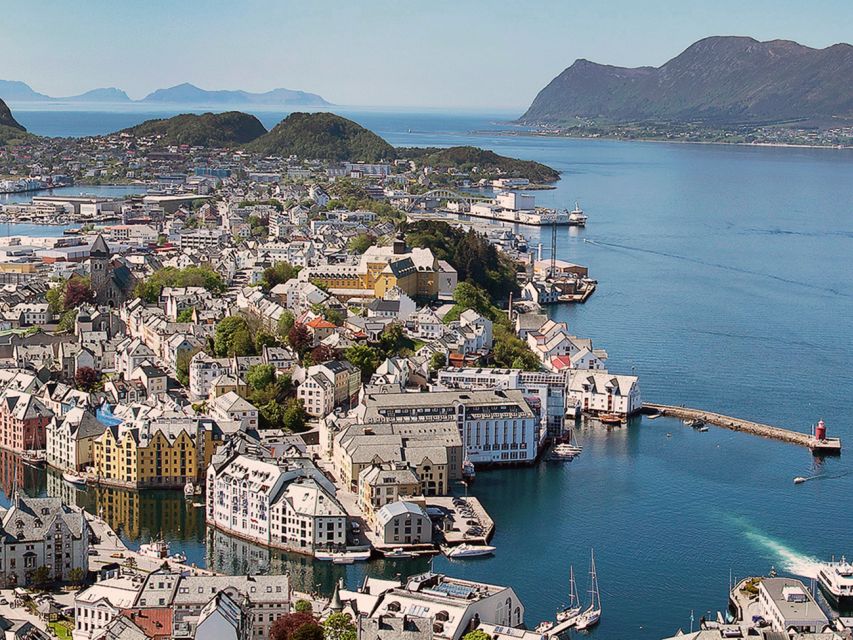 From Ålesund: Private Day Trip to Geirangerfjord - Leaving Ålesund for Stranda and Sykkylven