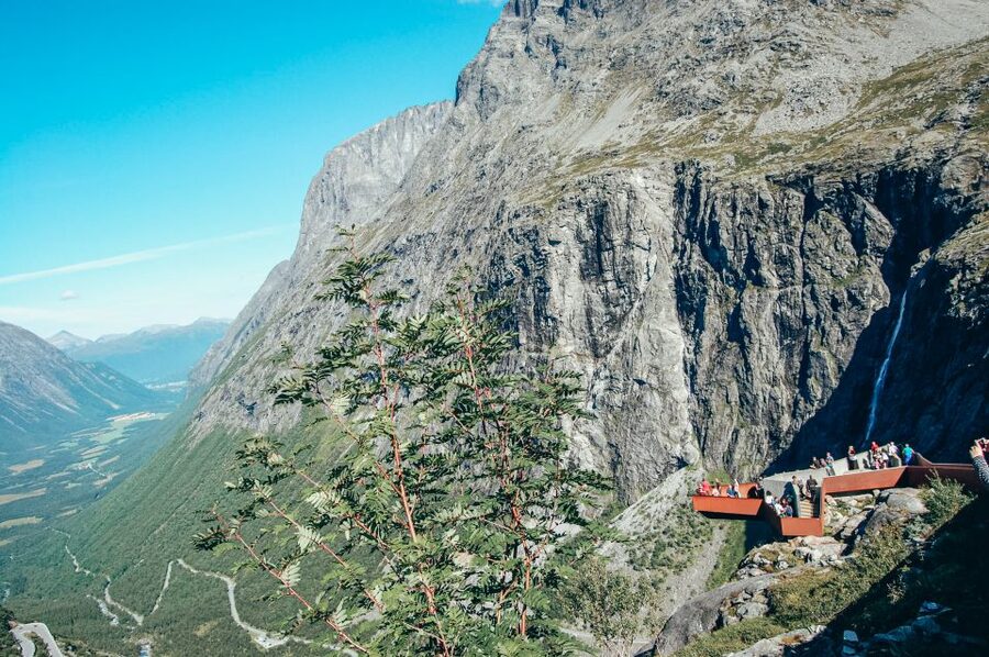 From Ålesund: Trollstigen Sightseeing Village & Fjord Tour - Finding the bus at Prestebrygga