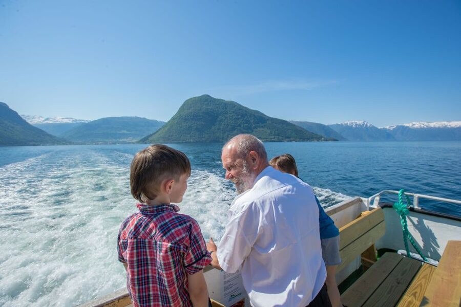 From Balestrand: Fjord Cruise to Fjærland- Round trip - Leaving Balestrand for the Fjærlandsfjord