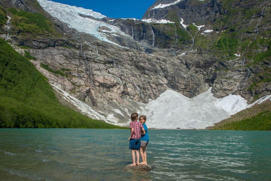 From Balestrand: Guided Fjord & Glacier Tour to Fjærland - Back to Fjærland, then the 3:30 boat