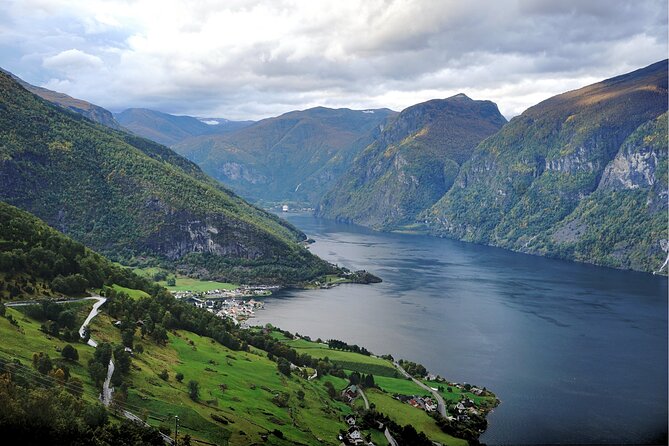 From Flåm, Guided Tour: Stegastein, Borgund Stave Church & More - Inside the 24.5-kilometer Lærdal Tunnel