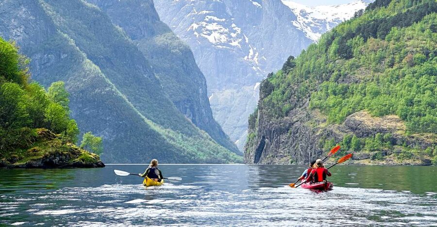 From Flåm: Nærøyfjord 3 Day Kayaking and Camping Tour - Who should book this kayaking trip
