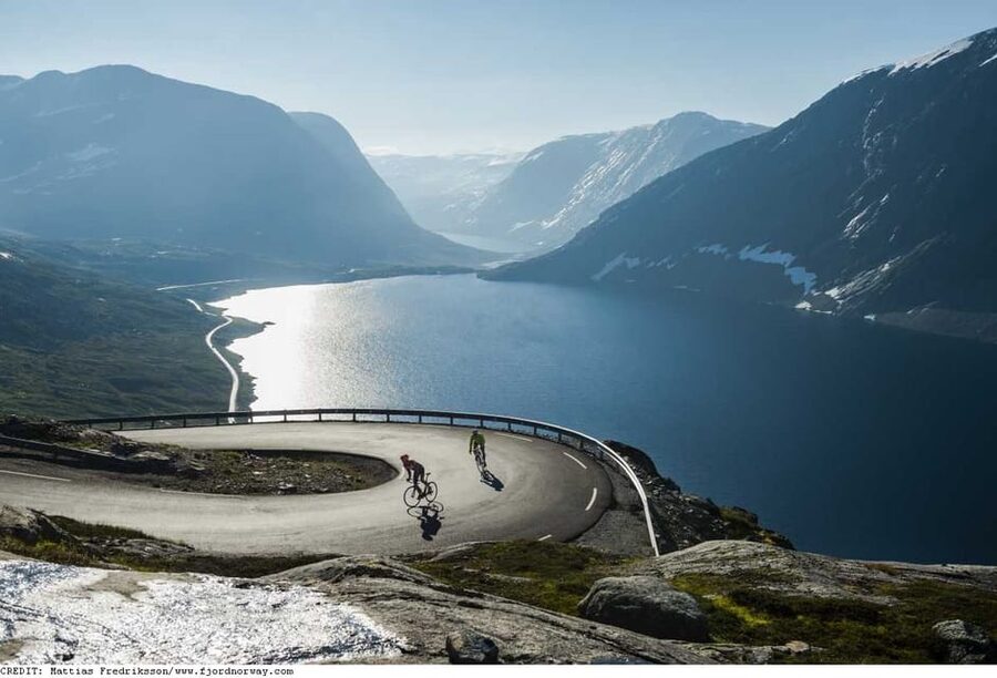 From Hellesylt: The Best of Geiranger Shore Excursion - Djupvatn and the High Road to Dalsnibba