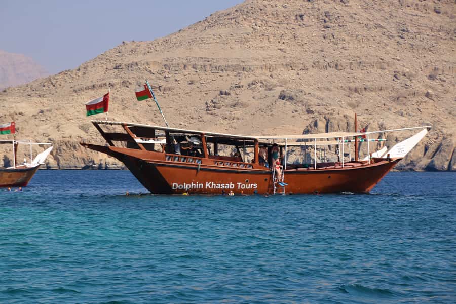 From Khasab: Fjords of Musandam Dhow Cruise & Buffet Lunch - Key points to know before booking