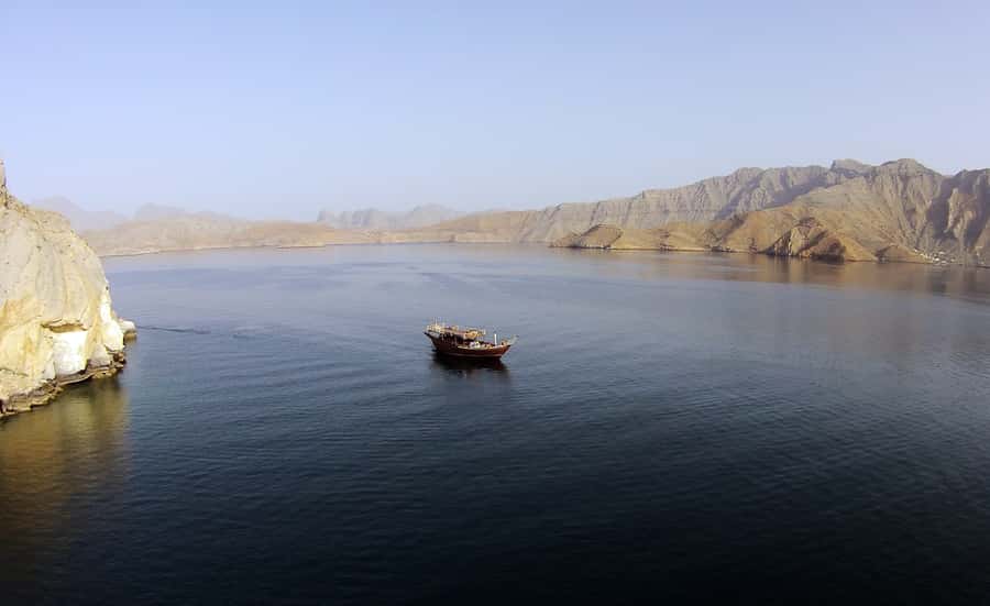 From Khasab: Fjords of Musandam Dhow Cruise & Buffet Lunch - Dolphin watching around Khasab