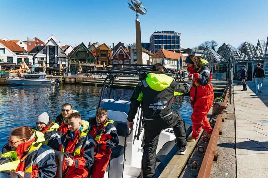 From Stavanger: Lysefjorden & Pulpit Rock RIB Boat Tour - Wildlife, fish farms, and what you might spot