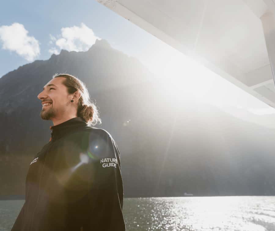 From Te Anau: Milford Sound Extended Cruise and Coach Tour - Boarding the Milford Sound cruise
