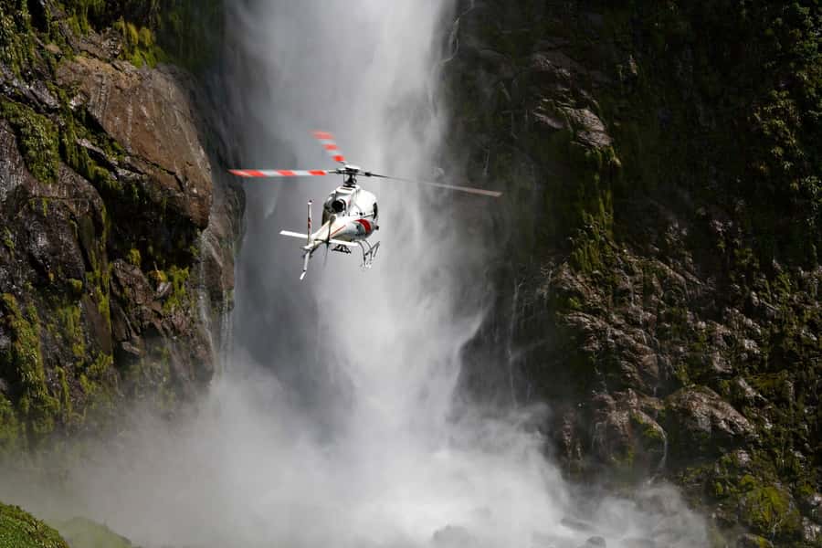 From Te Anau: Scenic Flight to Doubtful and Milford Sound - Crossing Lake Manapouri into Doubtful Sound