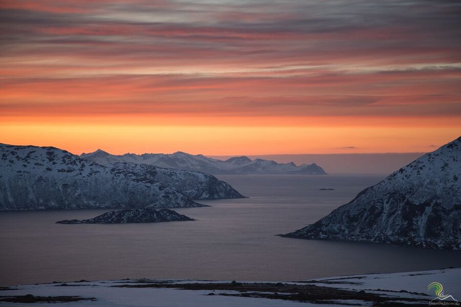 From Tromso: Norwegian Fjords Half-Day Tour - Grøtfjord, icy beaches, waterfalls, and lakes