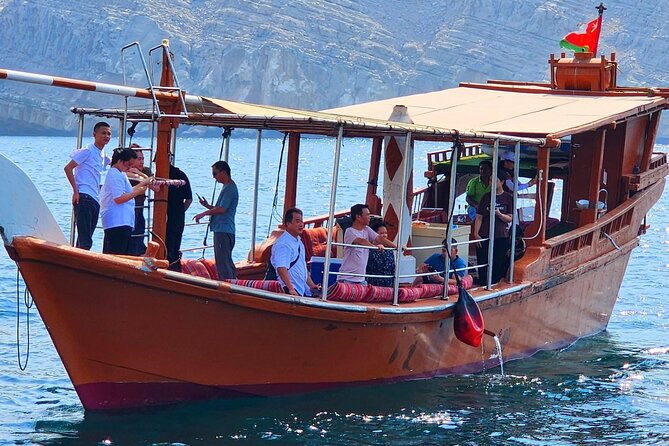 Full day Dhow: Khasab, Musandam: Dolphins, Snorkeling & Fjords - Why Musandam is best seen from the water