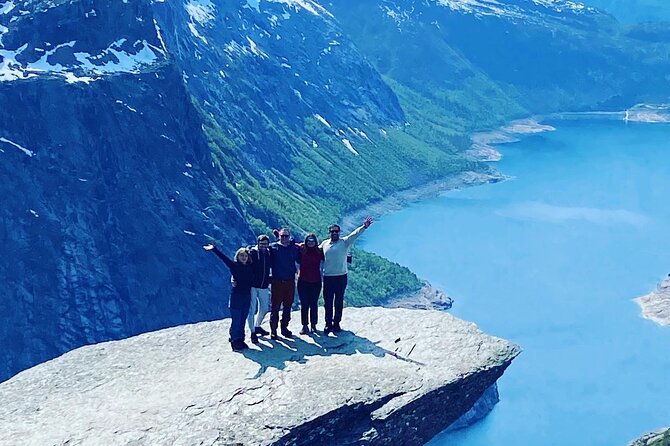Full Day Hiking Adventure from Bergen to Trolltunga - Why this day is worth considering
