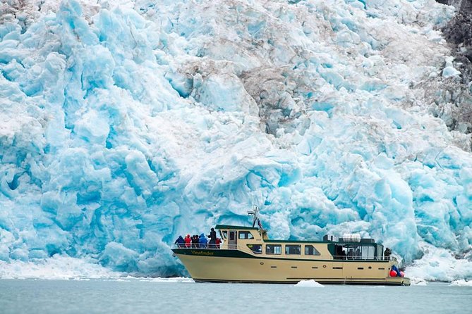 Full-Day Kenai Fjords National Park Northwestern Cruise - What lunch and onboard comfort are really like