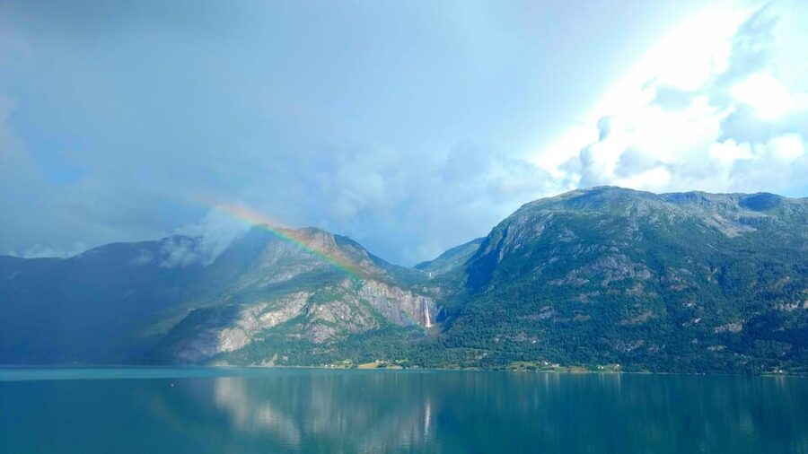 Full day private tour to Flåm - Tvindefossen: a cool first stop