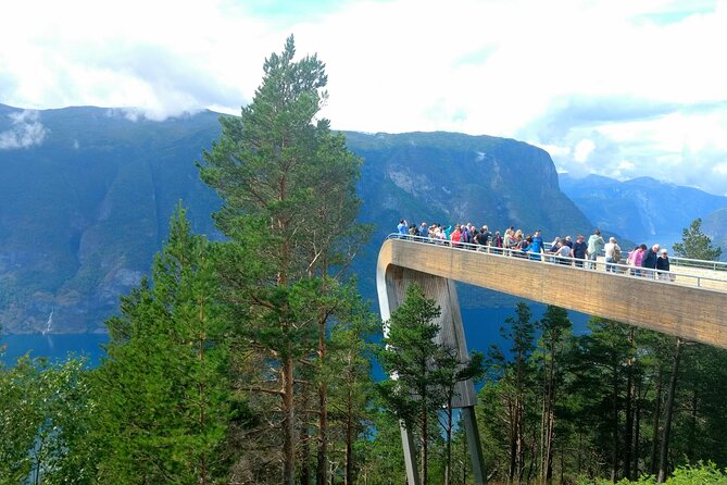 Full Day Private Tour to Flam with Pick Up - Gudvangen, an old meeting place before the boat