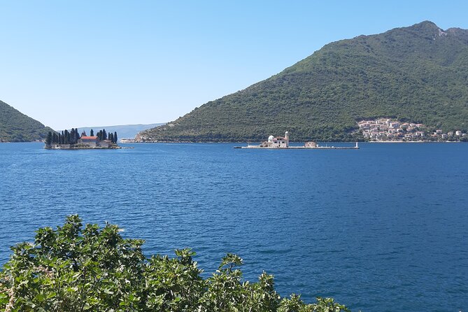 Full-Day Tour Bay of Kotor Perast Kotor and Budva small group from Dubrovnik - Who should book this Montenegro day trip