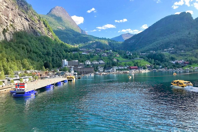 Geiranger by Royal route, 5 hours with visiting a high-mountain farm - Kilsti and the heart-shaped Storfjord view