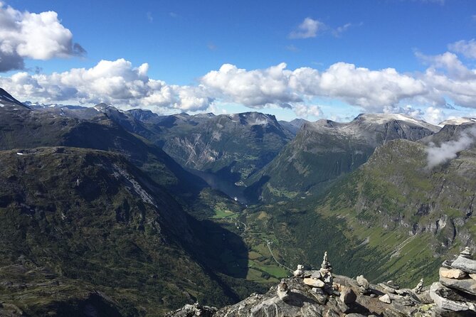 Geiranger: Excursions.no Mount Dalsnibba & Eagle's Bend - Flydalsjuvet gives you the classic Geiranger view