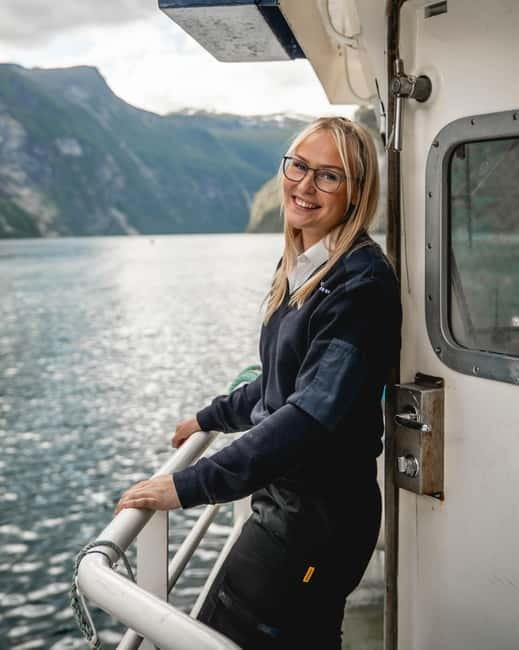 Geiranger: Fjord and Waterfalls Sightseeing Boat Trip - The Seven Sisters and the fjord waterfalls