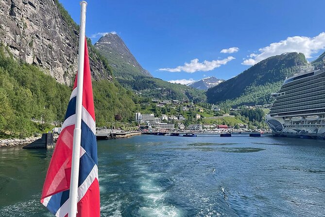 Geiranger Fjord Tour with Waterfall Tasting - The Seven Sisters stop and what you actually see