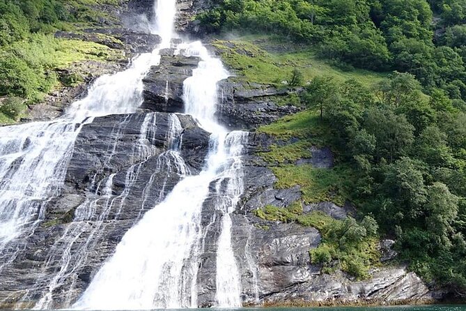 Geiranger Fjord Tour with Waterfall Tasting - Booking, cancellation, and practical planning