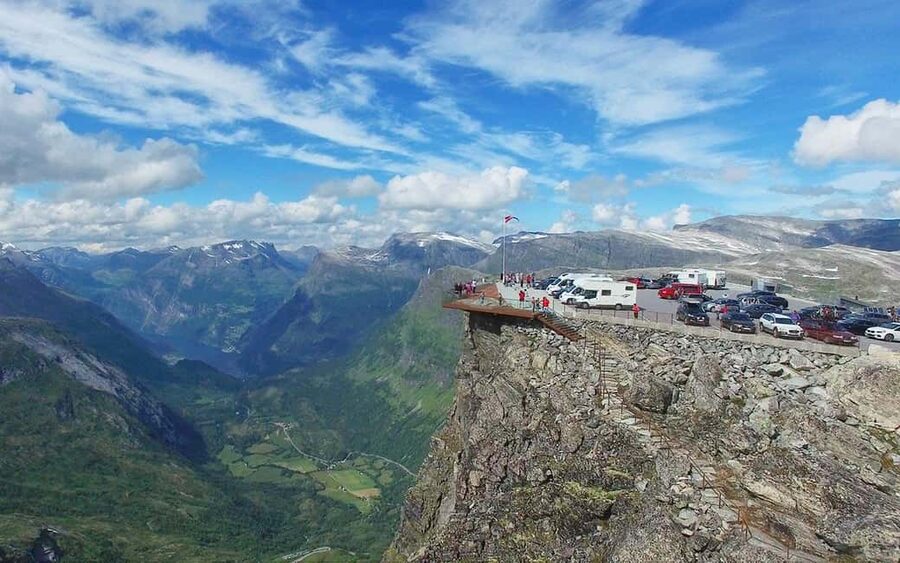 Geiranger: Panorama Bus Tours 1,5/2hr (Highlights viewpoint) - Is $65 a fair price?