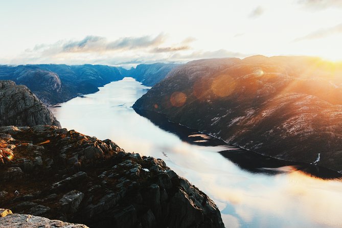 Guided hike to Pulpit Rock Preikestolen - The uphill trail to Preikestolen