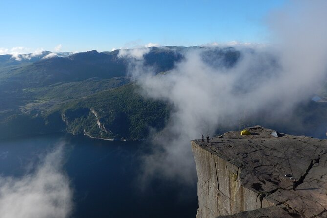 Guided sunrise hike to Pulpit Rock Preikestolen - Arriving at the Pulpit Rock plateau