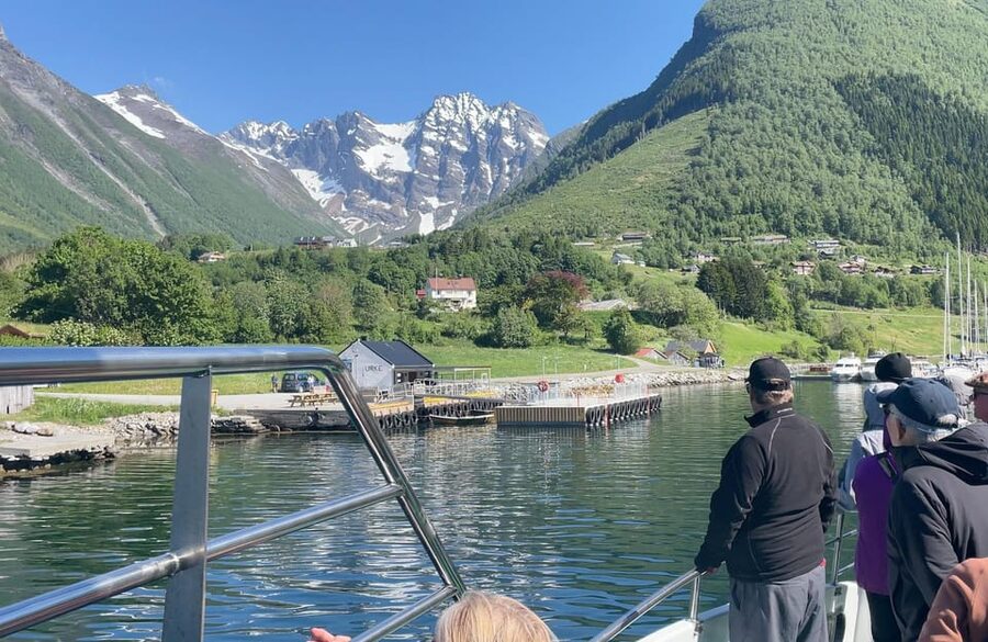 Hjørundfjord Fjord Cruise roundtrip from Ålesund - How much value do you get for $115?